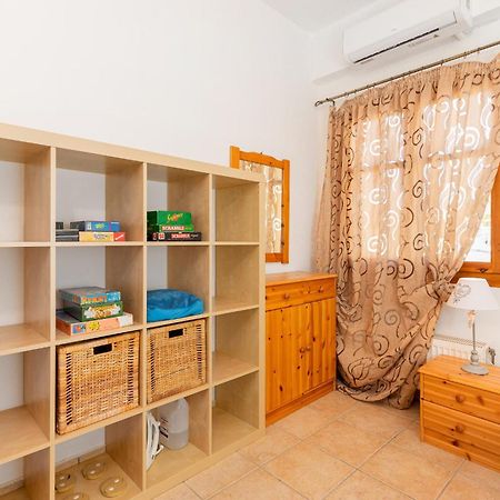 Villas Alexandros Kalamaki  Pokoj fotografie