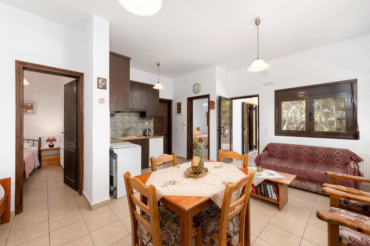 Villas Alexandros Kalamaki  Exteriér fotografie